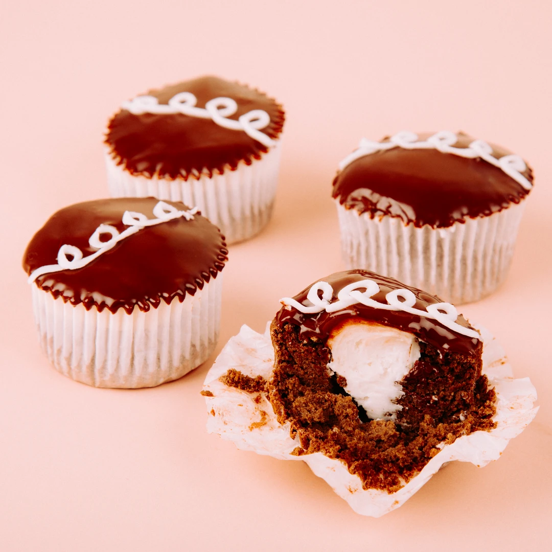Chocolate biscuits "Pinguinos" with cream filling
