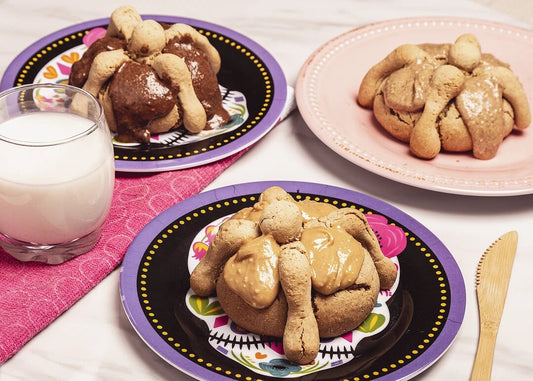 Vegan Mexican Day of the Dead Bread (Pan De Muerto)